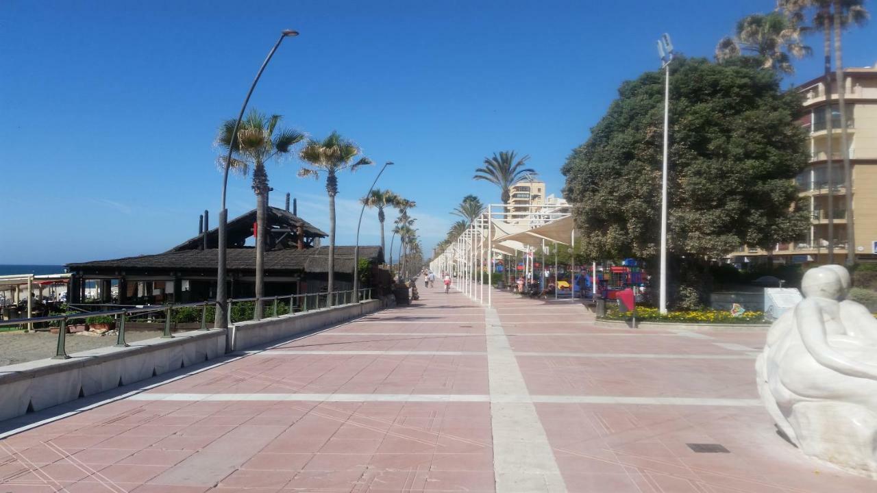 Puerto Deportivo Εστεπόνα Εξωτερικό φωτογραφία