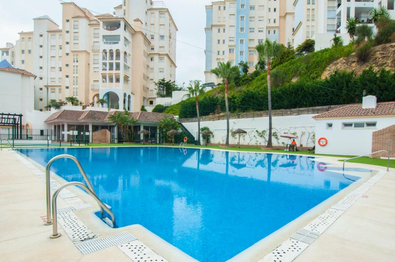 Puerto Deportivo Εστεπόνα Εξωτερικό φωτογραφία